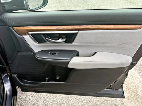 Used 2019 Honda CR-V EX image 24
