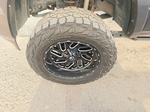 Used 2021 RAM 2500 Laramie image 9