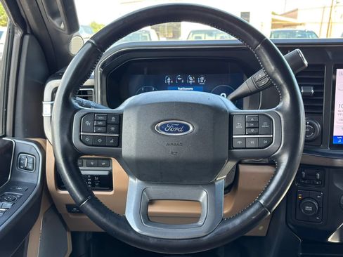 Used 2023 Ford F450 Lariat w/ Tow Technology Package AWD/4WD image 39