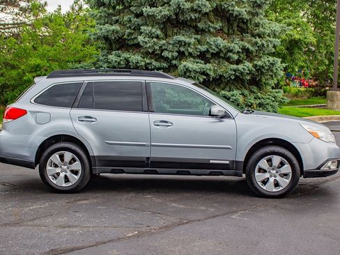 Used 2012 Subaru Outback 2.5i Premium AWD/4WD image 10