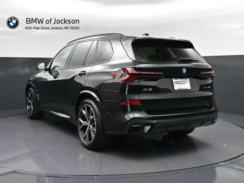 New 2026 BMW X5 xDrive50e w/ M Sport Package AWD/4WD image 5