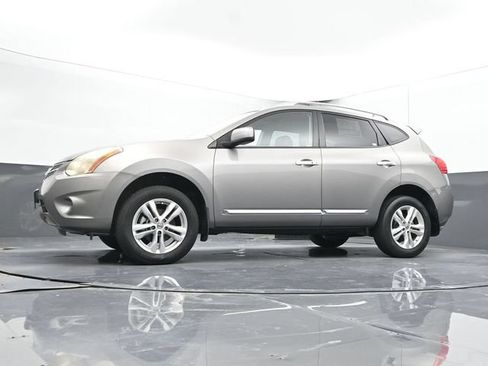 Used 2013 Nissan Rogue SV w/ Premium Pkg AWD/4WD image 45