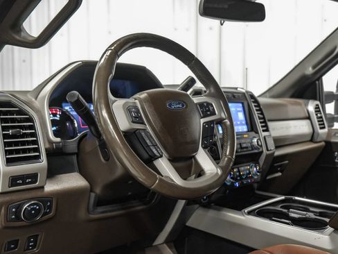 Used 2021 Ford F250 King Ranch w/ King Ranch Ultimate Package AWD/4WD image 14