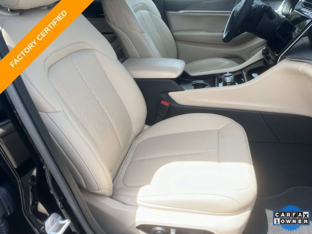 Certified 2025 Jeep Grand Cherokee L Limited w/ Luxury Tech Group II AWD/4WD image 25