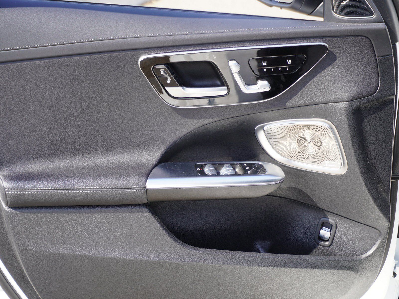 Used 2023 Mercedes-Benz C 300 Sedan image 18