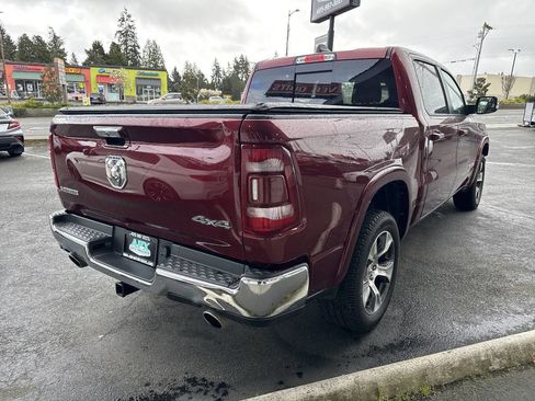 Used 2019 RAM 1500 Laramie AWD/4WD image 7