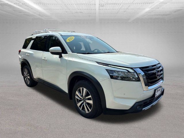 Used 2022 Nissan Pathfinder SL w/ SL Black Package AWD/4WD image 9