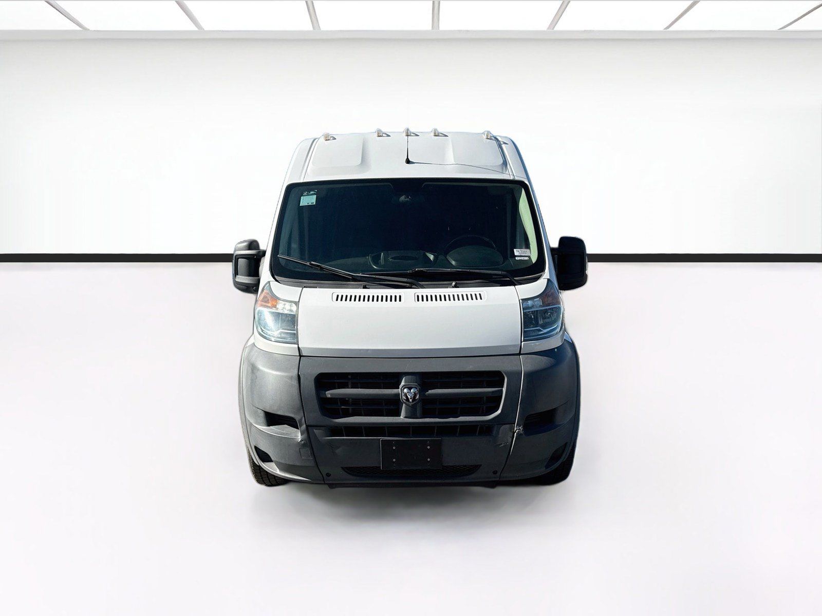 Used 2017 RAM ProMaster 2500 FWD image 2