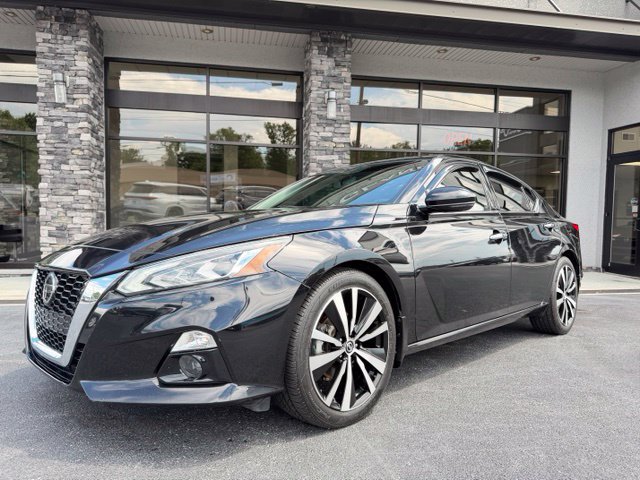 Used 2019 Nissan Altima 2.5 Platinum AWD/4WD image 6