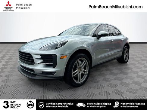 Used 2021 Porsche Macan Base image 1