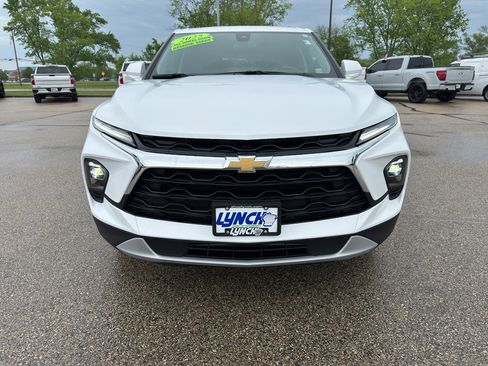 Used 2025 Chevrolet Blazer LT AWD/4WD image 7