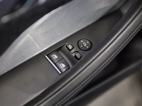 Used 2020 BMW M8 Competition AWD/4WD image 15