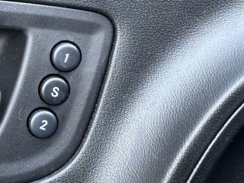 Used 2021 Dodge Charger R/T w/ Plus Group image 19