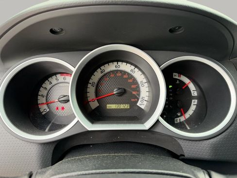 Used 2015 Toyota Tacoma 4x4 Double Cab w/ TRD Off-Road Package image 26