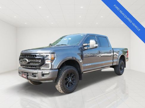 Used 2020 Ford F250 Lariat AWD/4WD image 2