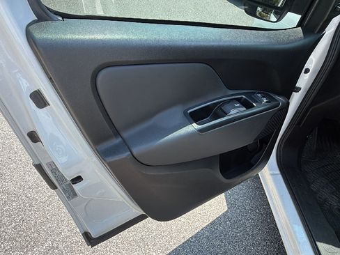 Used 2019 RAM ProMaster City Tradesman SLT FWD image 15