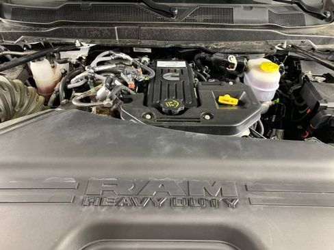 Used 2025 RAM 3500 Big Horn AWD/4WD image 35