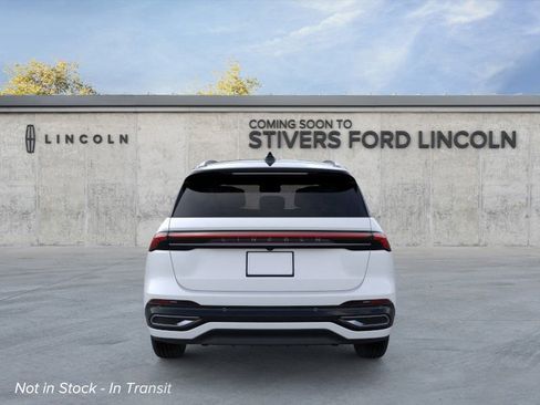 New 2026 Lincoln Nautilus Reserve image 5