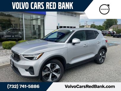 Used 2025 Volvo XC40 B5 Plus