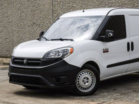 Used 2018 RAM ProMaster City Tradesman FWD image 5