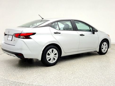 Used 2024 Nissan Versa S w/ Trunk Package FWD image 4