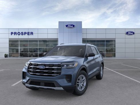 New 2026 Ford Explorer Active image 2