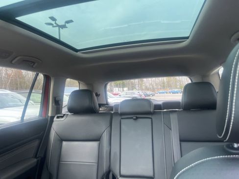 Used 2023 Volkswagen Atlas SEL image 23