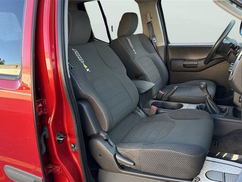 Used 2013 Nissan Xterra PRO-4X AWD/4WD image 14