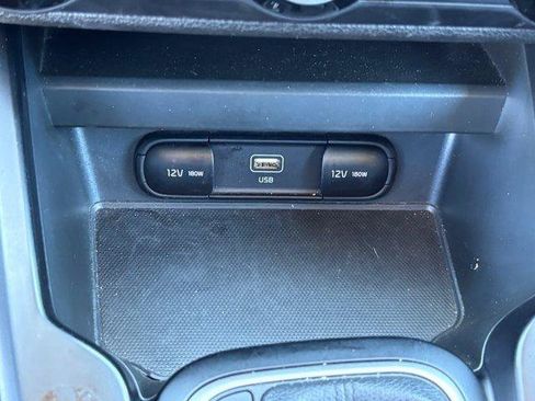 Used 2023 Kia Soul LX w/ Option Group 015 FWD image 29