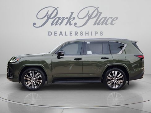 New 2026 Lexus LX 700h Luxury w/ Appearance Package AWD/4WD image 2