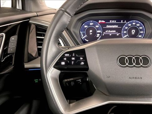 Used 2024 Audi Q4 e-tron Premium Plus w/ Premium Plus AWD/4WD image 18