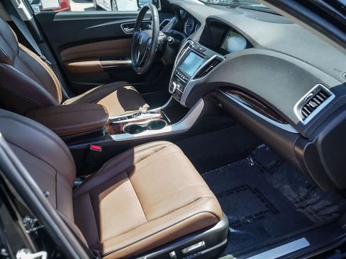 Used 2018 Acura TLX V6 w/ Technology Package FWD image 14