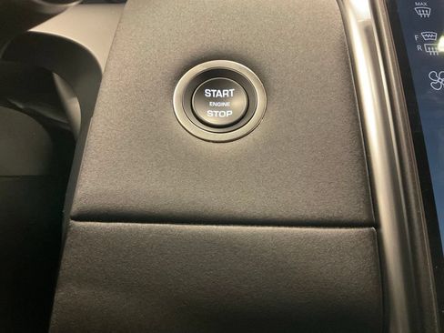 Used 2025 Land Rover Discovery Sport S AWD/4WD image 18