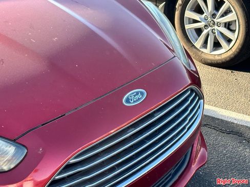 Used 2016 Ford Fiesta SE w/ Equipment Group 201A FWD image 7