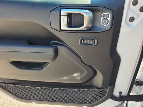 New 2026 Jeep Wrangler Unlimited Sport image 23