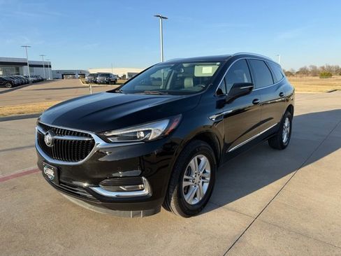 Used 2021 Buick Enclave Essence w/ Sound and Sites Package image 7