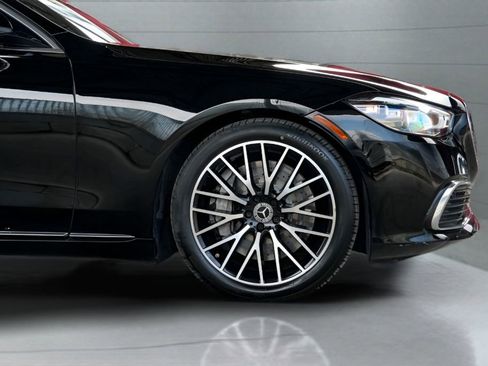Used 2023 Mercedes-Benz S 580 4MATIC Sedan image 12