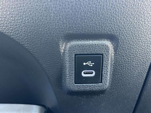 Used 2024 Toyota Corolla LE FWD image 33