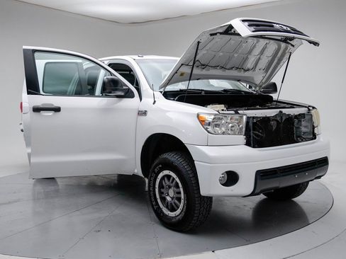 Used 2010 Toyota Tundra 4x4 Double Cab image 15