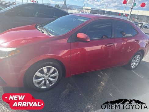 Used 2014 Toyota Corolla LE image 9