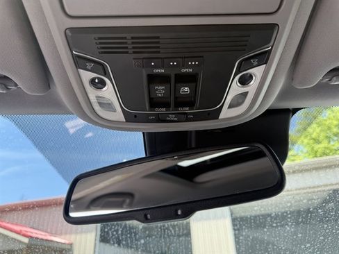 Used 2018 Honda Ridgeline RTL-E image 24