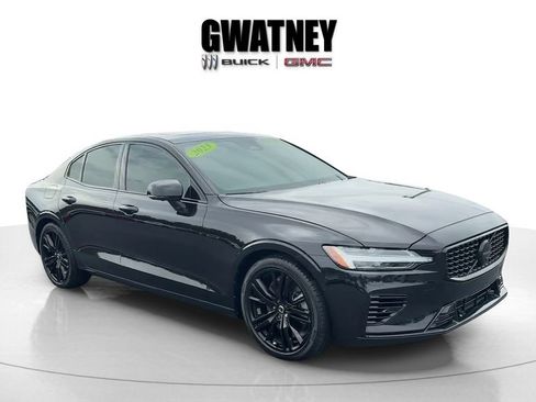 Used 2023 Volvo S60 T8 Plus w/ Climate Package AWD/4WD image 3