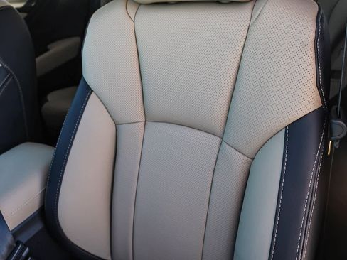 New 2025 Subaru Outback Limited image 23