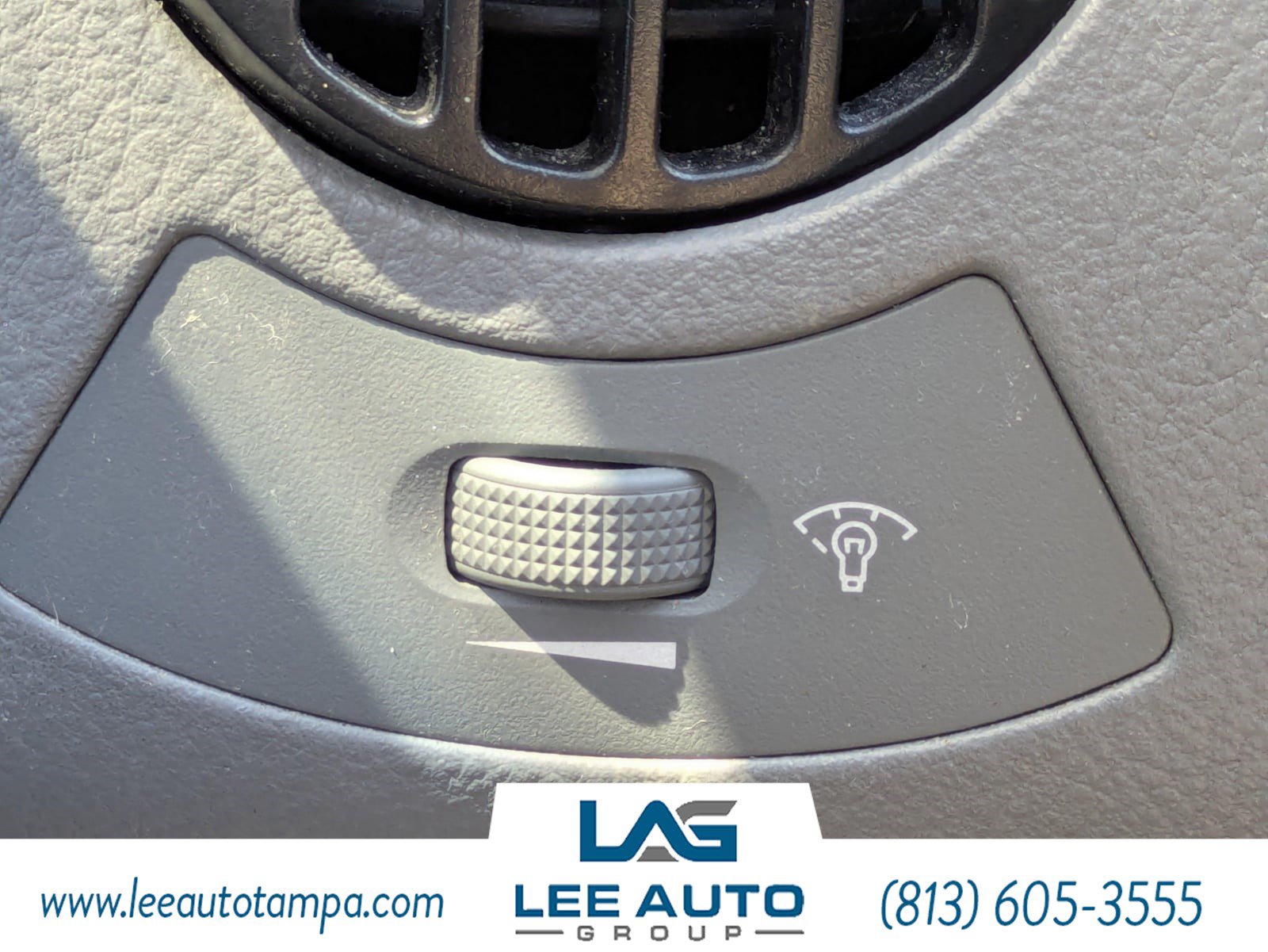 Used 2004 Chevrolet Aveo LS FWD image 22