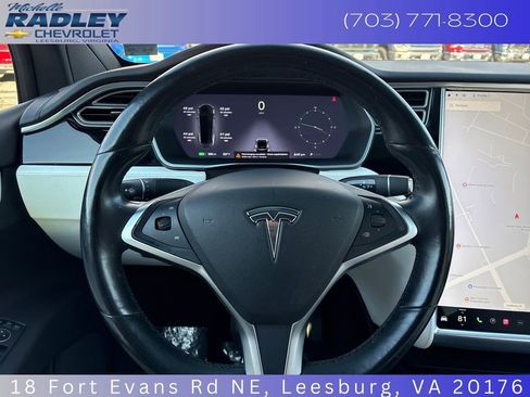 Used 2016 Tesla Model X 75D image 16