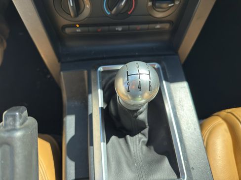 Used 2007 Ford Mustang GT RWD image 9