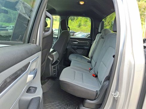Used 2021 RAM 1500 Big Horn AWD/4WD image 10