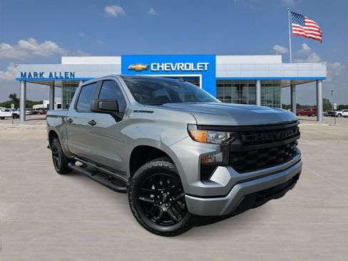 Used 2024 Chevrolet Silverado 1500 Custom w/ Turbomax Blackout Package AWD/4WD image 1