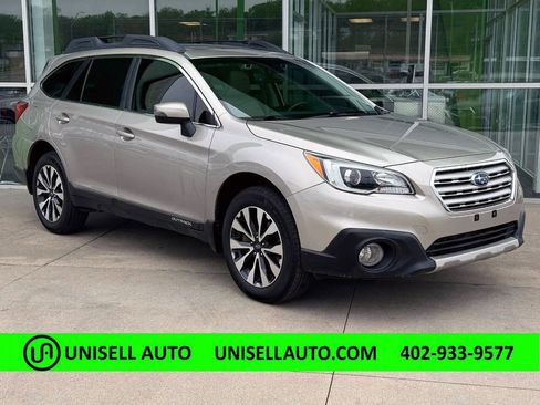 Used 2017 Subaru Outback 3.6R Limited AWD/4WD image 1