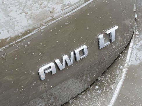 Certified 2024 Chevrolet Equinox LT image 34